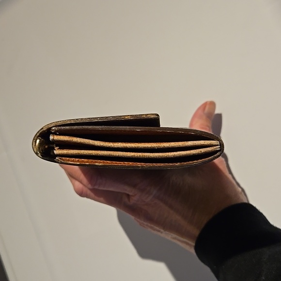LV long wallet - Picture 7 of 16